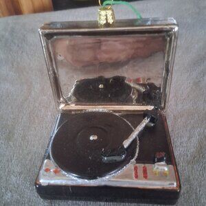 New with tag - Cody Foster Glass Christmas Ornament Record Player
